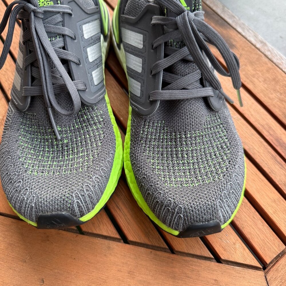 Adidas Mens Ultraboost 20 Running Shoes Size 6.5 Gray/Green Boost Cushion - Picture 4 of 8